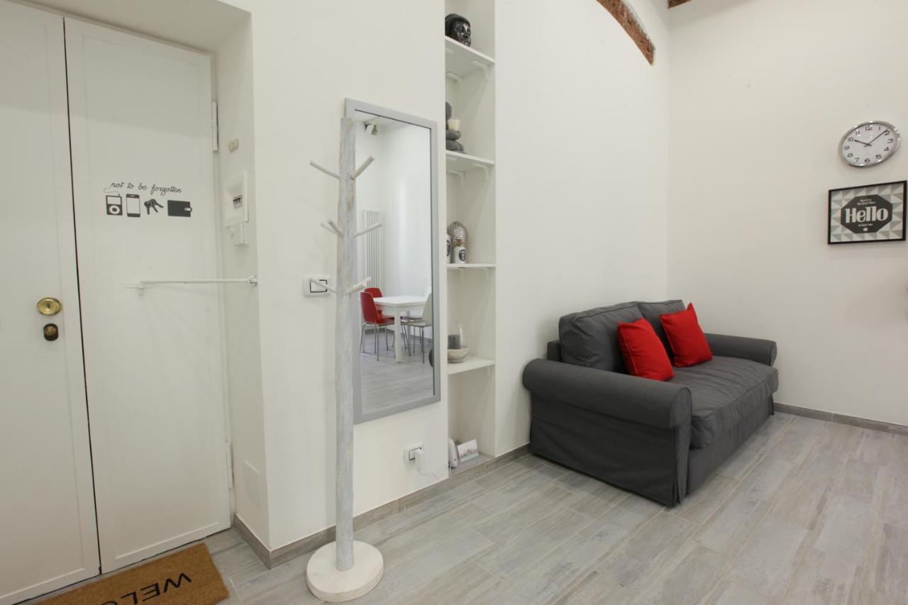 Amazing Apartment In City Center With Balcony Milano Eksteriør billede